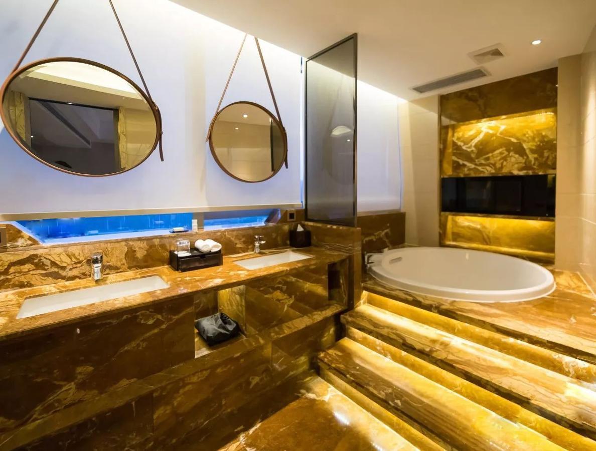 Brandi Hotel Фошань Экстерьер фото