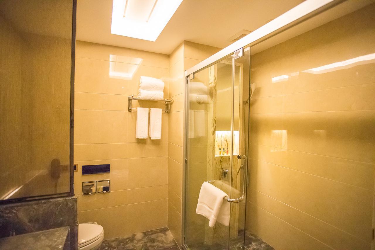 Brandi Hotel Фошань Экстерьер фото